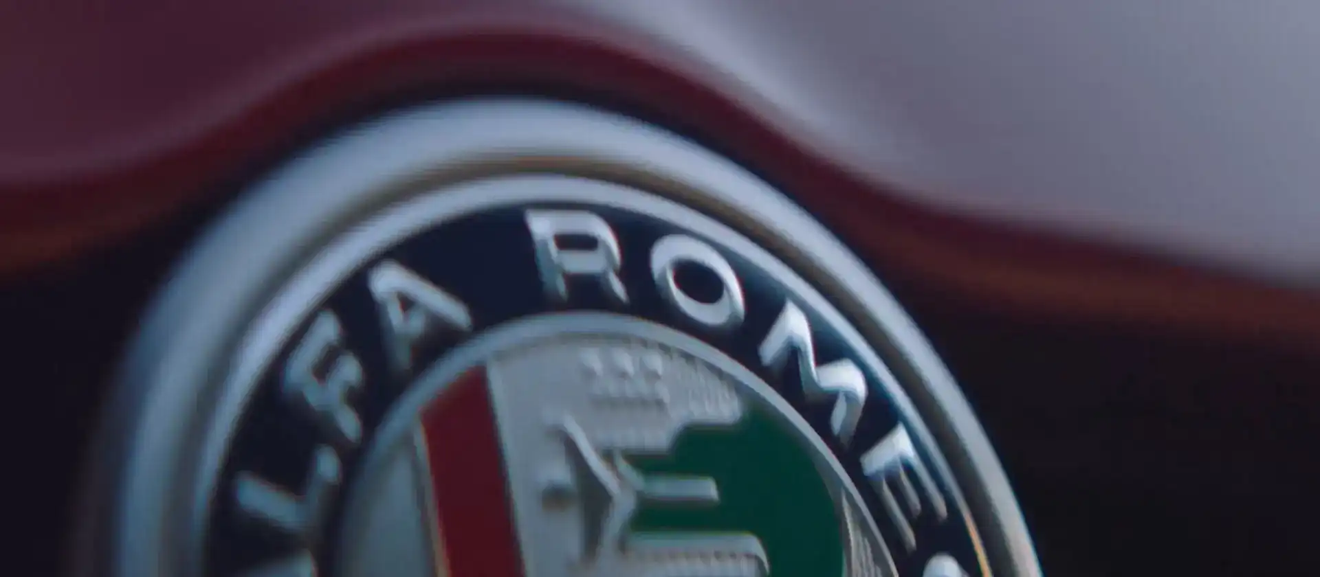 Visual elements enriching the treatment in script writing process Page 1 for Alfa Romeo